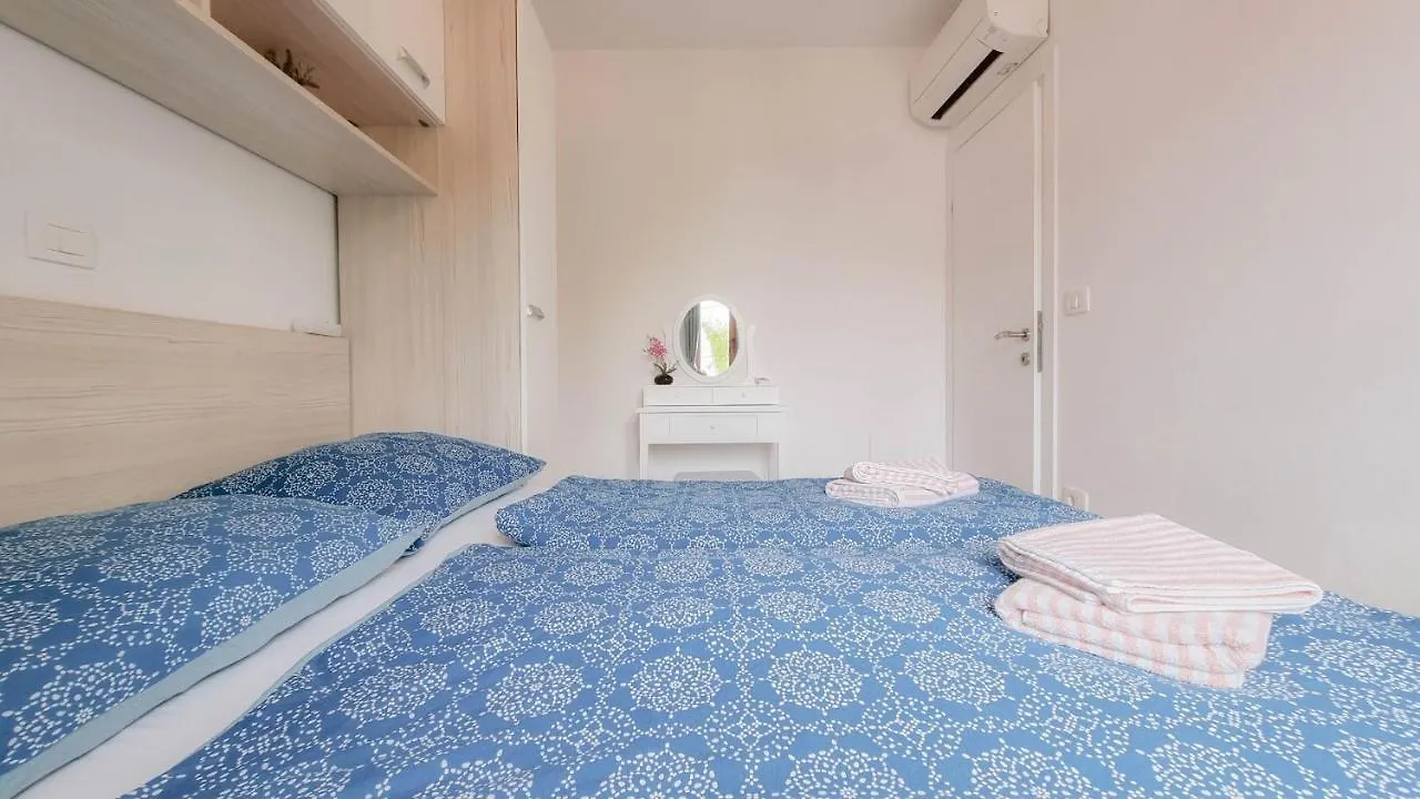 Jutta Apartment Novigrad  0*, Novigrad (Istria) Croatia